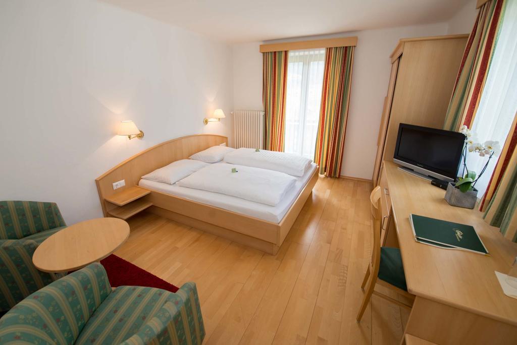 Hotel Lipeter & Bergheimat Weissensee Zewnętrze zdjęcie