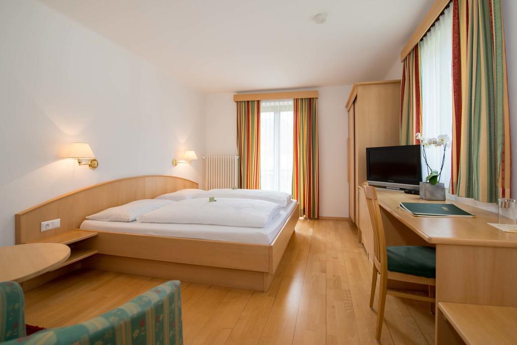 Hotel Lipeter & Bergheimat Weissensee Zewnętrze zdjęcie